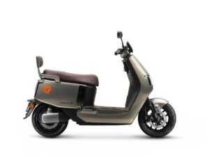 yadea e10 elektrisch grijs